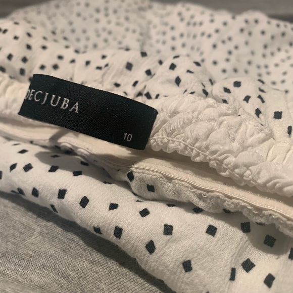 DECJUBA off shoulder top - Picture 2 of 2